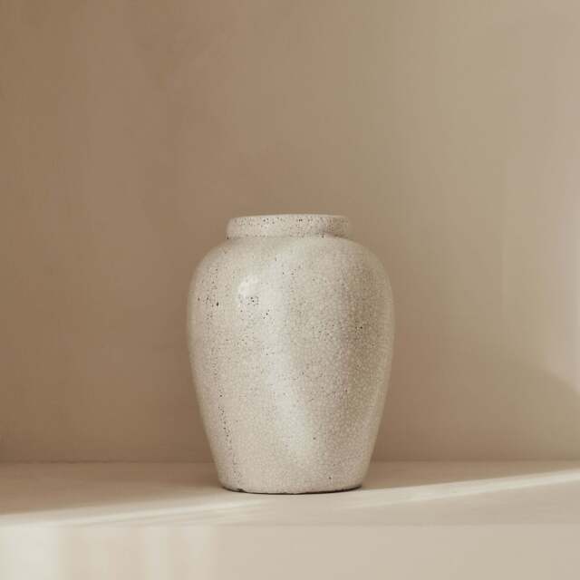 Portera - Ivory Gloss Ceramic Vase - image 1