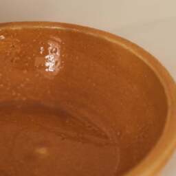 Portera - Ochre Gloss Ceramic Decorative Bowl - thumbnail 3