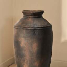 Toledo - Large Antique Brown Textured Terracotta Vase - thumbnail 5