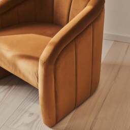 Camille - Curved Velvet Accent Chair Caramel - thumbnail 4
