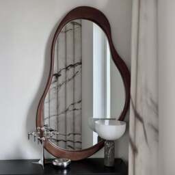 Arcurva - Large Overmantle Dark Wood Irregular Mirror 130cm x 80cm - thumbnail 3