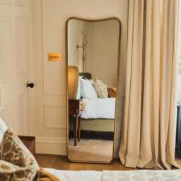 Louis - Gold Full Length Curved Metal Mirror 160cm x 60cm - thumbnail 2