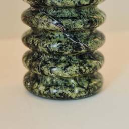 Varella - Green Marble Ribbed Decorative Vase 15cm - thumbnail 5