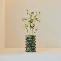 Varella - Green Marble Ribbed Decorative Vase 15cm - thumbnail 2