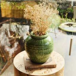 Cyra - Jade Green Gloss Ceramic Vase - thumbnail 3