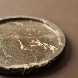 Travara - Dark Emperador Marble Round Decorative Tray - thumbnail 3