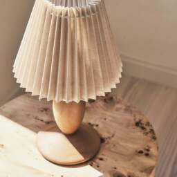 Elba - Warm Wood Pleated Shade Table Lamp - thumbnail 3