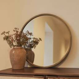 Higgins - Gold Metal Modern Round Wall Mirror 60cm x 60cm - thumbnail 1
