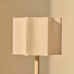 Esme - Beige Gloss Inverted Scallop Shade Table Lamp - thumbnail 4