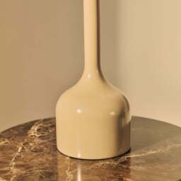 Esme - Beige Gloss Inverted Scallop Shade Table Lamp - thumbnail 3