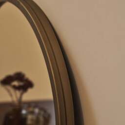 Higgins - Gold Metal Modern Round Wall Mirror 40cm x 40cm - thumbnail 4