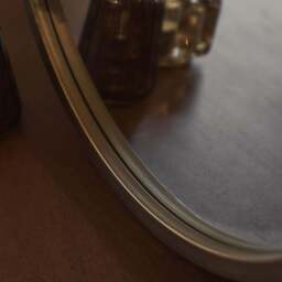 Higgins - Gold Metal Modern Round Wall Mirror 40cm x 40cm - thumbnail 5
