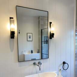 Theo - Black Rectangular Metal Wall Mirror 90cm x 60cm - thumbnail 3
