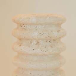 Varella - Large Cream Travertine Ribbed Decorative Vase 25cm - thumbnail 6