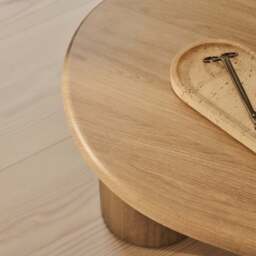 Savanna - Washed Wood Irregular Wooden Coffee Table - thumbnail 5