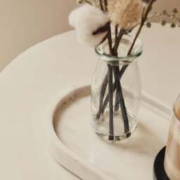 Travara - White Marble Oval Decorative Tray - thumbnail 5