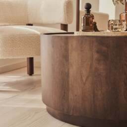 Fairmont - Dark Wood Premium Round Coffee Table - thumbnail 4