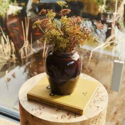 Portera - Chocolate Gloss Ceramic Vase - thumbnail 2