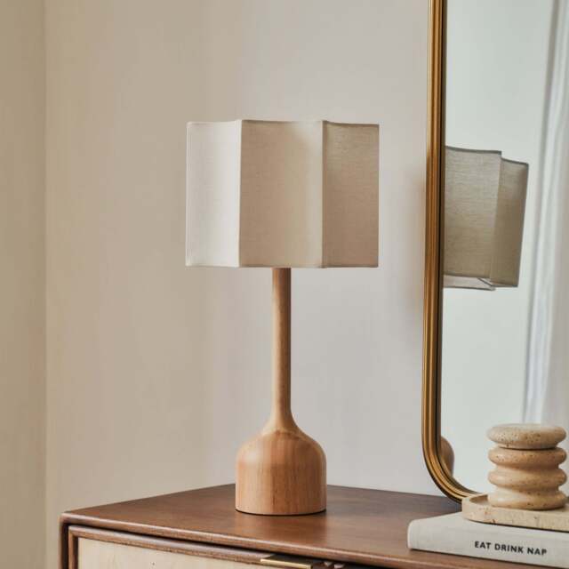 Esme - Light Wood Inverted Scallop Shade Table Lamp - image 1