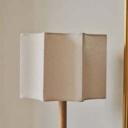 Esme - Light Wood Inverted Scallop Shade Table Lamp - thumbnail 5