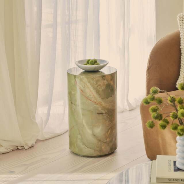 Atella - Green Onyx Round Premium Solid Marble Side Table - image 1