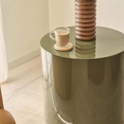 Rivington - High Gloss Olive Green Round Side Table - thumbnail 4