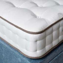 Blandford 2000 Pocket Sprung Mattress - thumbnail 3