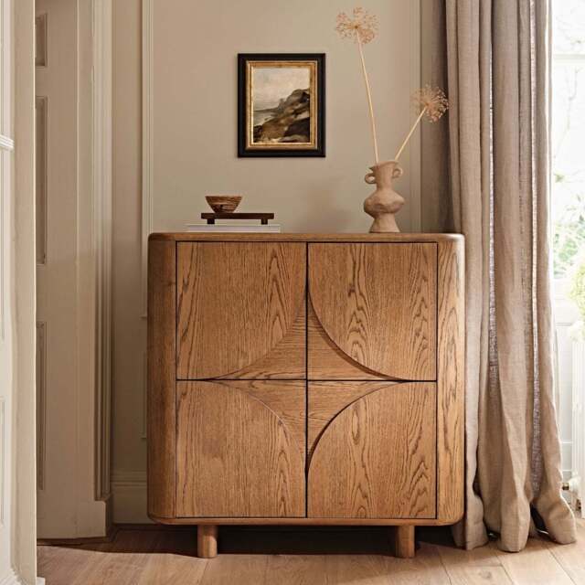 Ashmore Highboard - image 1