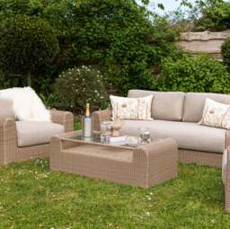 Valencia Garden Lounge Set - thumbnail 3