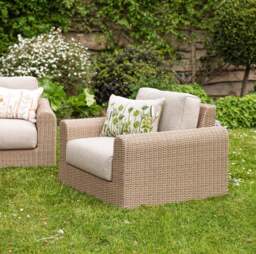 Valencia Garden Lounge Set - thumbnail 6
