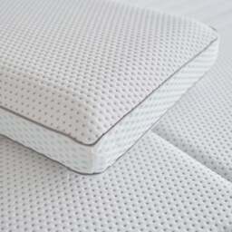 Deluxe Pillow - thumbnail 2