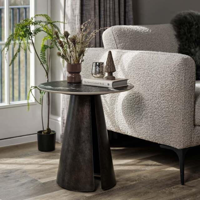 Madjeston Lamp Table - image 1