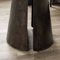 Madjeston Lamp Table - thumbnail 4