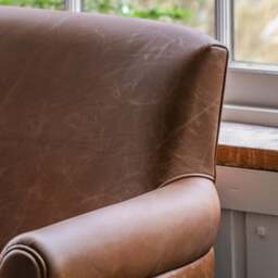 Mr. Paddington Sofa Vintage Brown Leather - thumbnail 3