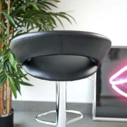 Plump Bar Stool in Black - thumbnail 3