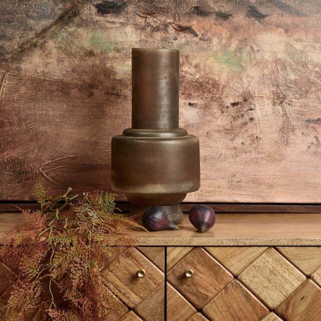Glass Belly Neck Vase in Rust - image 1