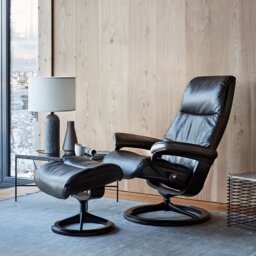 Stressless View Recliner With Signature Base & Footstool - thumbnail 2