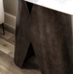Madjeston Console Table - thumbnail 5