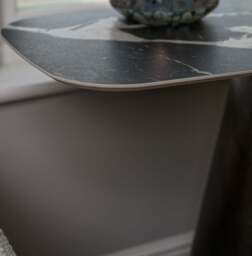 Madjeston Console Table - thumbnail 3
