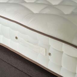 Dorchester 3000 Pocket Sprung Mattress - thumbnail 4