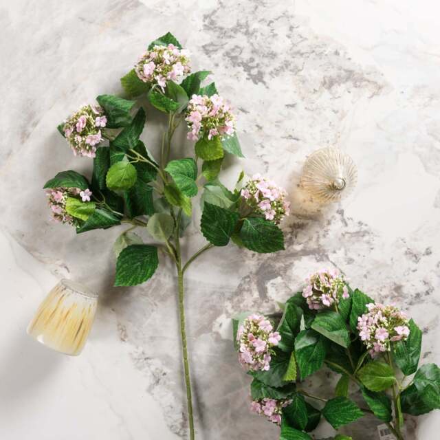 HYDRANGEA branch 68cm - image 1