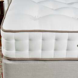 Shaftesbury 1000 Pocket Sprung Mattress - thumbnail 5