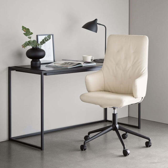 Stressless Mint High Back Home Office Chair with arms - image 1