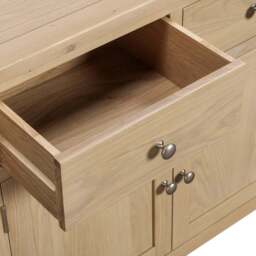 Tetbury 2 Door 2 Drawer Sideboard in Natural Oak - thumbnail 6