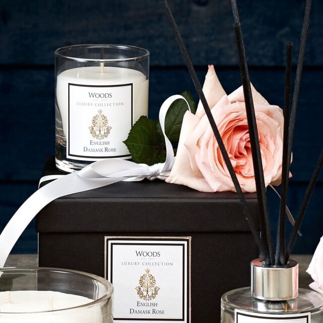 Luxury Single Wick English Damask Rose Candle - image 1