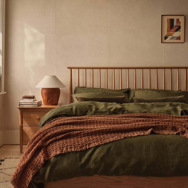 Ercol 2680 Teramo Bed Frame - image 1