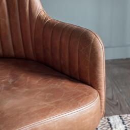 Curie Swivel Chair Vintage Brown Leather - thumbnail 2
