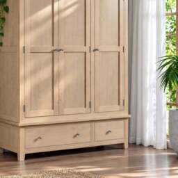 Tavistock Triple Wardrobe - thumbnail 3