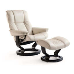 Stressless Mayfair Recliner With Classic Base & Footstool - thumbnail 3