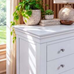 Provence 3 drawer chest in white - thumbnail 3